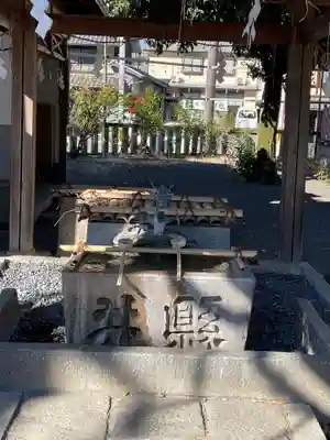 縣神社の手水舎