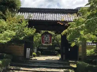 金剛輪寺の山門・神門
