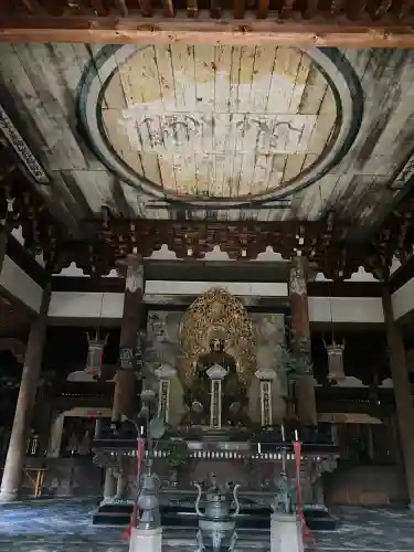 大徳寺の{uncategorized: "未分類", other: "その他", undefined: "問題あり", building: "その他建物", grave: "お墓", sacred_gate: "鳥居", guardian: "狛犬", statue: "像", buddha: "仏像", history: "歴史", nature: "自然", garden: "庭園", animal: "動物", pagoda: "塔", temizu: "手水舎", mountain_gate: "山門・神門", sanctuary: "本殿・本堂", subordinate: "末社・摂社", art: "芸術", scenery: "景色", jizo: "地蔵", ema: "絵馬", goshuin: "御朱印", omikuji: "おみくじ", items: "授与品その他", amulet: "お守り", goshuincho: "御朱印帳", eats: "食事", festival: "お祭り", votive_dance: "神楽", shichigosan: "七五三参", wedding: "結婚式", experience: "体験その他", initially: "初詣", around: "周辺", anti_infection: "感染症対策"}