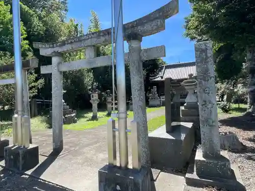 春日神社（大和田）の鳥居