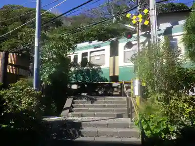 御霊神社の周辺