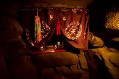 天開稲荷社の本殿・本堂