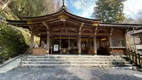 貴船神社の{uncategorized: "未分類", other: "その他", undefined: "問題あり", building: "その他建物", grave: "お墓", sacred_gate: "鳥居", guardian: "狛犬", statue: "像", buddha: "仏像", history: "歴史", nature: "自然", garden: "庭園", animal: "動物", pagoda: "塔", temizu: "手水舎", mountain_gate: "山門・神門", sanctuary: "本殿・本堂", subordinate: "末社・摂社", art: "芸術", scenery: "景色", jizo: "地蔵", ema: "絵馬", goshuin: "御朱印", omikuji: "おみくじ", items: "授与品その他", amulet: "お守り", goshuincho: "御朱印帳", eats: "食事", festival: "お祭り", votive_dance: "神楽", shichigosan: "七五三参", wedding: "結婚式", experience: "体験その他", initially: "初詣", around: "周辺", anti_infection: "感染症対策"}