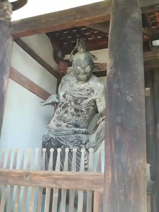 法隆寺の像