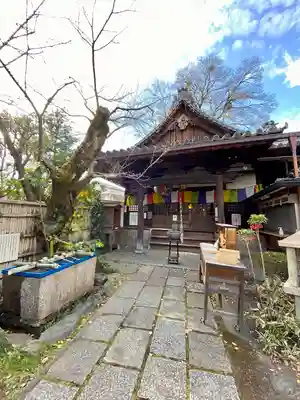 長建寺の本殿・本堂