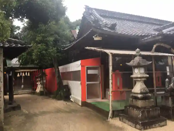 三蔵稲荷神社の本殿・本堂