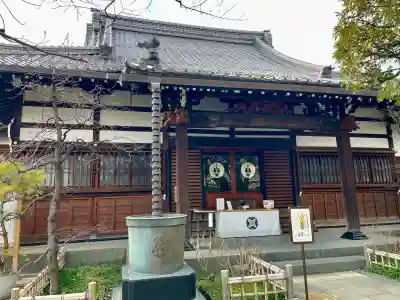 永稱寺の{uncategorized: "未分類", other: "その他", undefined: "問題あり", building: "その他建物", grave: "お墓", sacred_gate: "鳥居", guardian: "狛犬", statue: "像", buddha: "仏像", history: "歴史", nature: "自然", garden: "庭園", animal: "動物", pagoda: "塔", temizu: "手水舎", mountain_gate: "山門・神門", sanctuary: "本殿・本堂", subordinate: "末社・摂社", art: "芸術", scenery: "景色", jizo: "地蔵", ema: "絵馬", goshuin: "御朱印", omikuji: "おみくじ", items: "授与品その他", amulet: "お守り", goshuincho: "御朱印帳", eats: "食事", festival: "お祭り", votive_dance: "神楽", shichigosan: "七五三参", wedding: "結婚式", experience: "体験その他", initially: "初詣", around: "周辺", anti_infection: "感染症対策"}