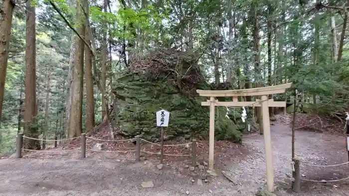 室生龍穴神社の鳥居