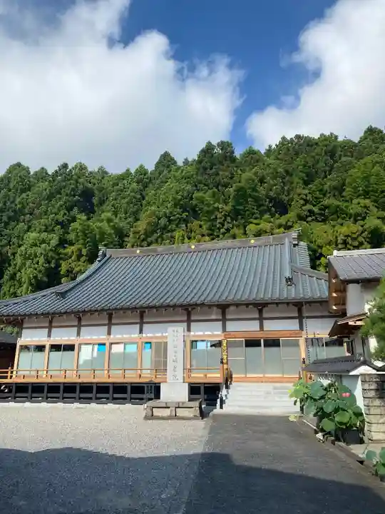 明星院の本殿・本堂