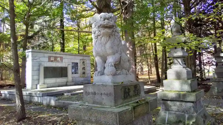 音更神社の狛犬
