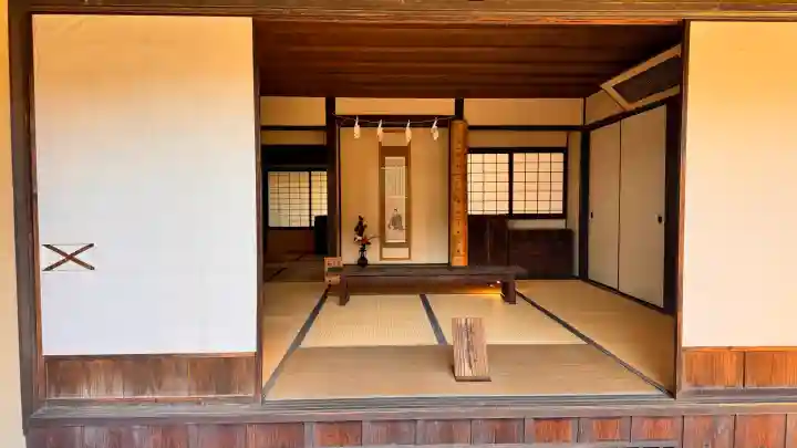 松陰神社の{uncategorized: "未分類", other: "その他", undefined: "問題あり", building: "その他建物", grave: "お墓", sacred_gate: "鳥居", guardian: "狛犬", statue: "像", buddha: "仏像", history: "歴史", nature: "自然", garden: "庭園", animal: "動物", pagoda: "塔", temizu: "手水舎", mountain_gate: "山門・神門", sanctuary: "本殿・本堂", subordinate: "末社・摂社", art: "芸術", scenery: "景色", jizo: "地蔵", ema: "絵馬", goshuin: "御朱印", omikuji: "おみくじ", items: "授与品その他", amulet: "お守り", goshuincho: "御朱印帳", eats: "食事", festival: "お祭り", votive_dance: "神楽", shichigosan: "七五三参", wedding: "結婚式", experience: "体験その他", initially: "初詣", around: "周辺", anti_infection: "感染症対策"}