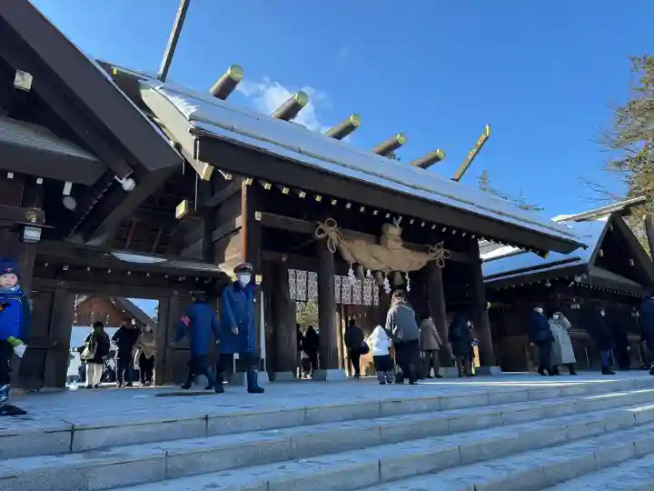 北海道神宮の山門・神門