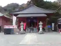 観音寺の本殿・本堂