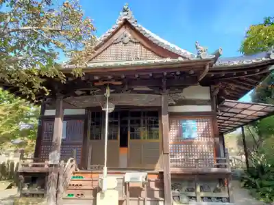 羅漢寺の本殿・本堂