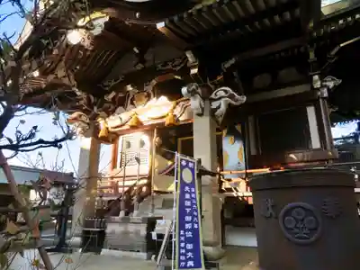 諏訪神社の本殿・本堂