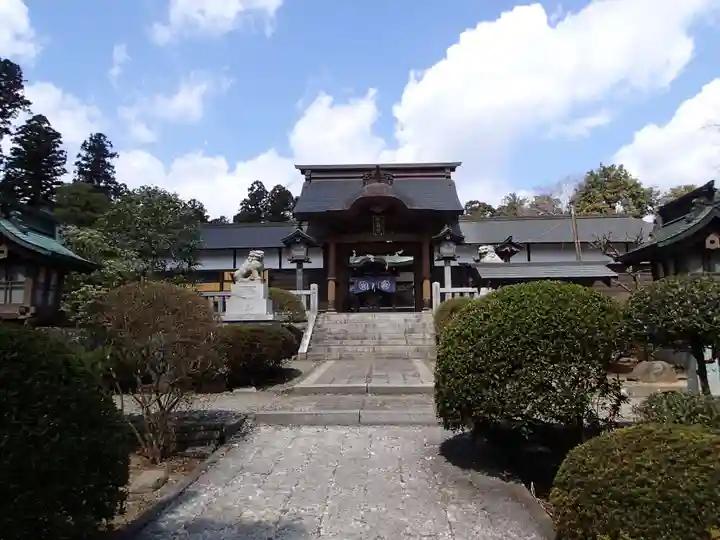 常陸二ノ宮 静神社の山門・神門