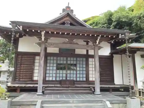 長生院の本殿・本堂