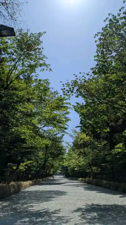 北海道神宮の{uncategorized: "未分類", other: "その他", undefined: "問題あり", building: "その他建物", grave: "お墓", sacred_gate: "鳥居", guardian: "狛犬", statue: "像", buddha: "仏像", history: "歴史", nature: "自然", garden: "庭園", animal: "動物", pagoda: "塔", temizu: "手水舎", mountain_gate: "山門・神門", sanctuary: "本殿・本堂", subordinate: "末社・摂社", art: "芸術", scenery: "景色", jizo: "地蔵", ema: "絵馬", goshuin: "御朱印", omikuji: "おみくじ", items: "授与品その他", amulet: "お守り", goshuincho: "御朱印帳", eats: "食事", festival: "お祭り", votive_dance: "神楽", shichigosan: "七五三参", wedding: "結婚式", experience: "体験その他", initially: "初詣", around: "周辺", anti_infection: "感染症対策"}