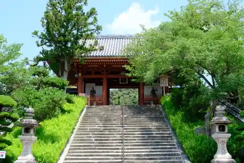 叡福寺の山門