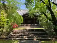 法明寺の本殿