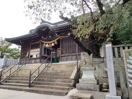 生石神社の本殿・本堂