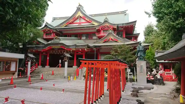京濱伏見稲荷神社の本殿・本堂