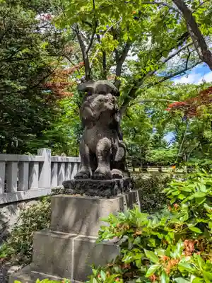 彌彦神社　(伊夜日子神社)の狛犬