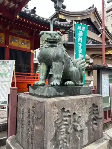 浅草神社の狛犬
