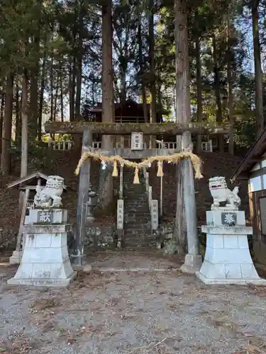 鶴島神明社(山梨県)