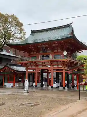 生田神社の山門・神門