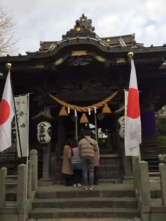 八王子神社の本殿・本堂