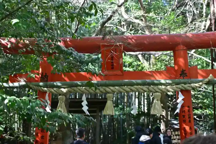野宮神社の{uncategorized: "未分類", other: "その他", undefined: "問題あり", building: "その他建物", grave: "お墓", sacred_gate: "鳥居", guardian: "狛犬", statue: "像", buddha: "仏像", history: "歴史", nature: "自然", garden: "庭園", animal: "動物", pagoda: "塔", temizu: "手水舎", mountain_gate: "山門・神門", sanctuary: "本殿・本堂", subordinate: "末社・摂社", art: "芸術", scenery: "景色", jizo: "地蔵", ema: "絵馬", goshuin: "御朱印", omikuji: "おみくじ", items: "授与品その他", amulet: "お守り", goshuincho: "御朱印帳", eats: "食事", festival: "お祭り", votive_dance: "神楽", shichigosan: "七五三参", wedding: "結婚式", experience: "体験その他", initially: "初詣", around: "周辺", anti_infection: "感染症対策"}