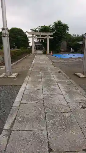 諏訪神社の鳥居