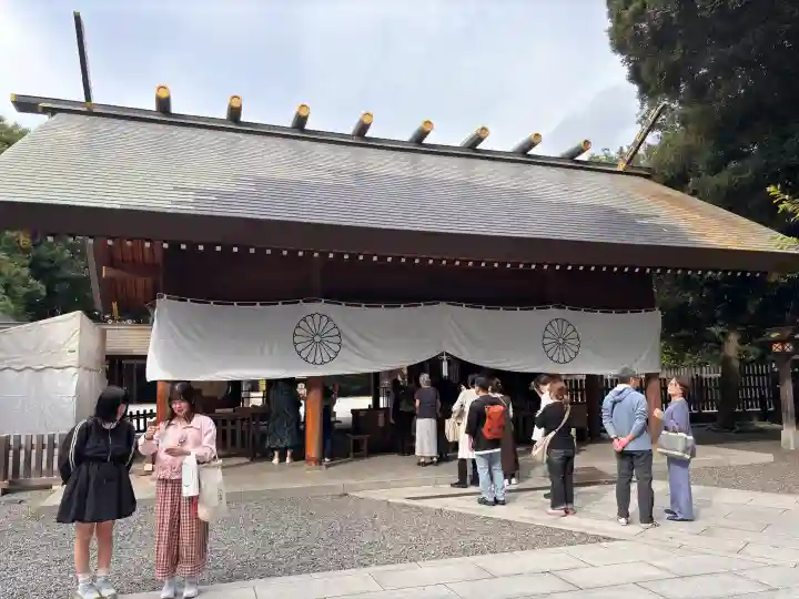 阿佐ヶ谷神明宮の{uncategorized: "未分類", other: "その他", undefined: "問題あり", building: "その他建物", grave: "お墓", sacred_gate: "鳥居", guardian: "狛犬", statue: "像", buddha: "仏像", history: "歴史", nature: "自然", garden: "庭園", animal: "動物", pagoda: "塔", temizu: "手水舎", mountain_gate: "山門・神門", sanctuary: "本殿・本堂", subordinate: "末社・摂社", art: "芸術", scenery: "景色", jizo: "地蔵", ema: "絵馬", goshuin: "御朱印", omikuji: "おみくじ", items: "授与品その他", amulet: "お守り", goshuincho: "御朱印帳", eats: "食事", festival: "お祭り", votive_dance: "神楽", shichigosan: "七五三参", wedding: "結婚式", experience: "体験その他", initially: "初詣", around: "周辺", anti_infection: "感染症対策"}