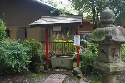 林稲荷神社の手水舎