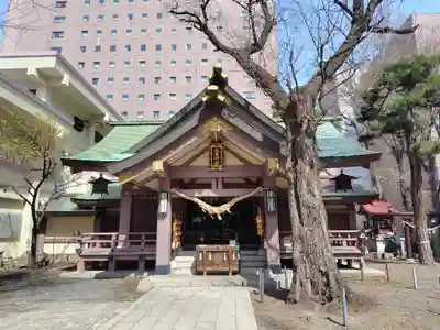 三吉神社の本殿・本堂