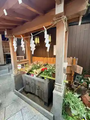 小網神社の{uncategorized: "未分類", other: "その他", undefined: "問題あり", building: "その他建物", grave: "お墓", sacred_gate: "鳥居", guardian: "狛犬", statue: "像", buddha: "仏像", history: "歴史", nature: "自然", garden: "庭園", animal: "動物", pagoda: "塔", temizu: "手水舎", mountain_gate: "山門・神門", sanctuary: "本殿・本堂", subordinate: "末社・摂社", art: "芸術", scenery: "景色", jizo: "地蔵", ema: "絵馬", goshuin: "御朱印", omikuji: "おみくじ", items: "授与品その他", amulet: "お守り", goshuincho: "御朱印帳", eats: "食事", festival: "お祭り", votive_dance: "神楽", shichigosan: "七五三参", wedding: "結婚式", experience: "体験その他", initially: "初詣", around: "周辺", anti_infection: "感染症対策"}