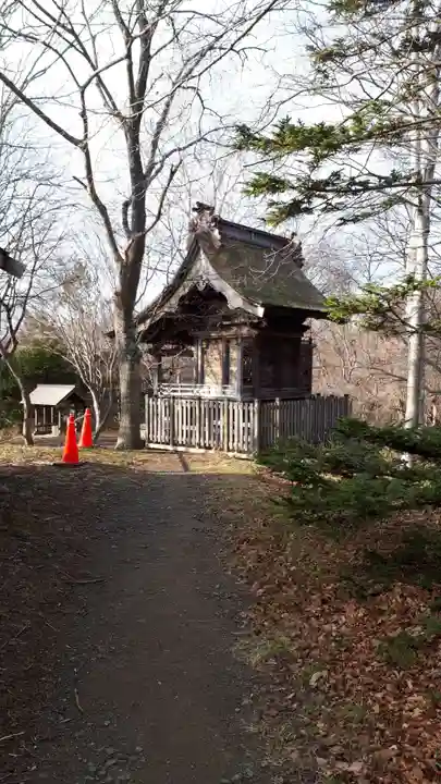 旧信濃神社の本殿・本堂