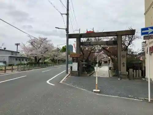 櫻宮の{uncategorized: "未分類", other: "その他", undefined: "問題あり", building: "その他建物", grave: "お墓", sacred_gate: "鳥居", guardian: "狛犬", statue: "像", buddha: "仏像", history: "歴史", nature: "自然", garden: "庭園", animal: "動物", pagoda: "塔", temizu: "手水舎", mountain_gate: "山門・神門", sanctuary: "本殿・本堂", subordinate: "末社・摂社", art: "芸術", scenery: "景色", jizo: "地蔵", ema: "絵馬", goshuin: "御朱印", omikuji: "おみくじ", items: "授与品その他", amulet: "お守り", goshuincho: "御朱印帳", eats: "食事", festival: "お祭り", votive_dance: "神楽", shichigosan: "七五三参", wedding: "結婚式", experience: "体験その他", initially: "初詣", around: "周辺", anti_infection: "感染症対策"}