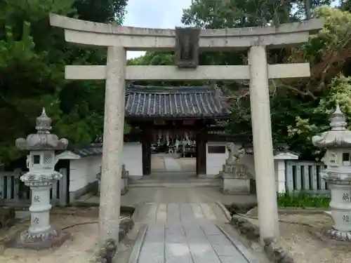 荒見神社の鳥居