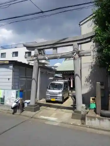 若宮八幡神社の鳥居