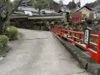 法華院の{uncategorized: "未分類", other: "その他", undefined: "問題あり", building: "その他建物", grave: "お墓", sacred_gate: "鳥居", guardian: "狛犬", statue: "像", buddha: "仏像", history: "歴史", nature: "自然", garden: "庭園", animal: "動物", pagoda: "塔", temizu: "手水舎", mountain_gate: "山門・神門", sanctuary: "本殿・本堂", subordinate: "末社・摂社", art: "芸術", scenery: "景色", jizo: "地蔵", ema: "絵馬", goshuin: "御朱印", omikuji: "おみくじ", items: "授与品その他", amulet: "お守り", goshuincho: "御朱印帳", eats: "食事", festival: "お祭り", votive_dance: "神楽", shichigosan: "七五三参", wedding: "結婚式", experience: "体験その他", initially: "初詣", around: "周辺", anti_infection: "感染症対策"}