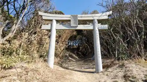 年毛神社の鳥居