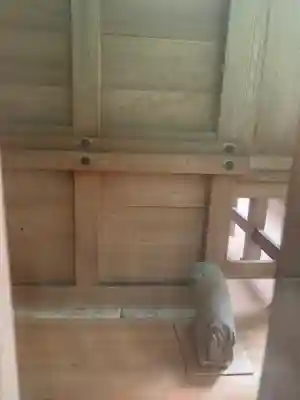 楡木神社の狛犬