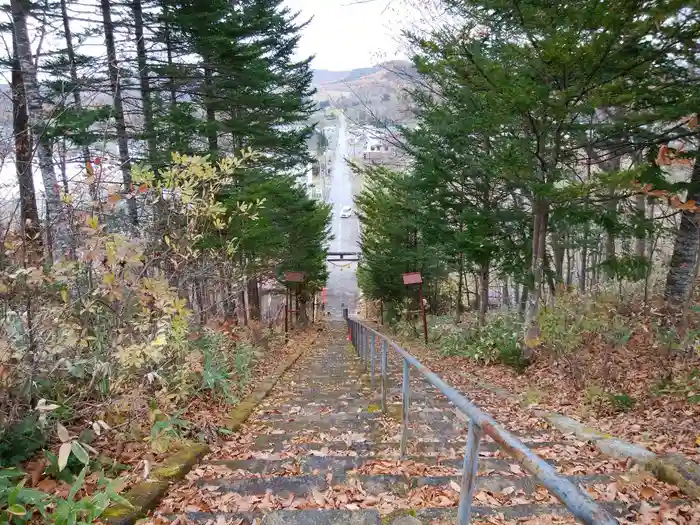 生田原神社の建物その他