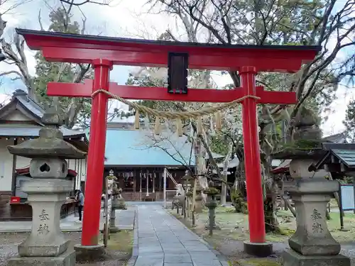 蠶養國神社の鳥居