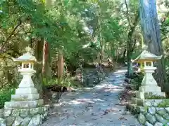 六所神社の建物その他