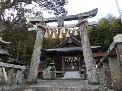 高御祖神社の鳥居