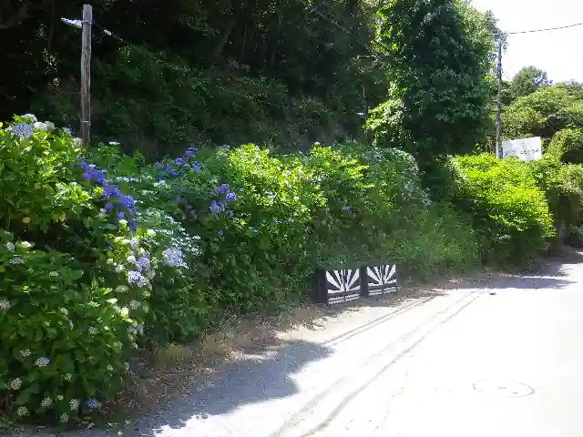 銭洗弁財天宇賀福神社の周辺