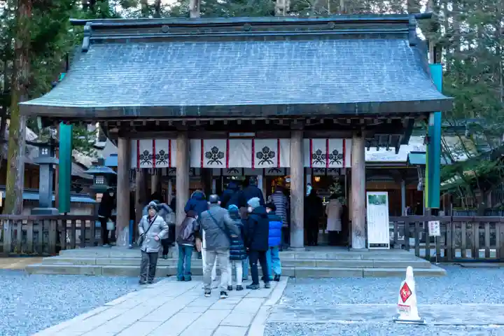 諏訪大社(長野県)